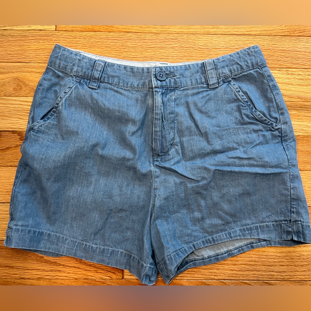 Crown & Ivy Kids - Girls shorts, size 16. Like new!